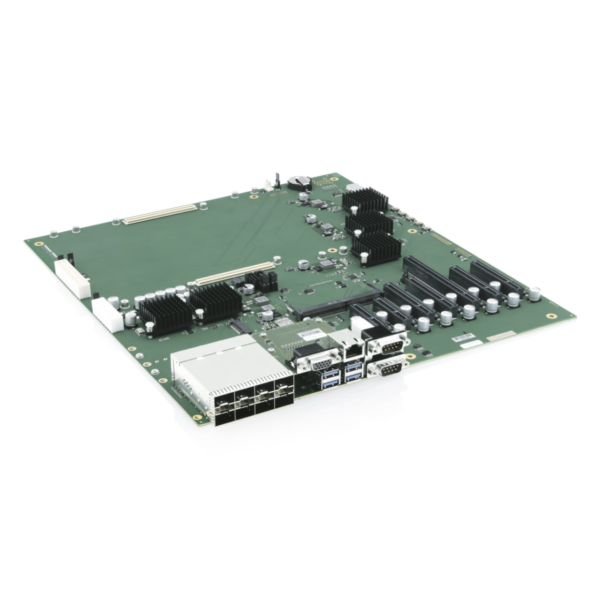 Płyta ewaluacyjna Kontron COMh Eval Carrier Server o rozmiarze E-ATX dla modułów COM-HPC® typu Serwer i formatów D oraz E.